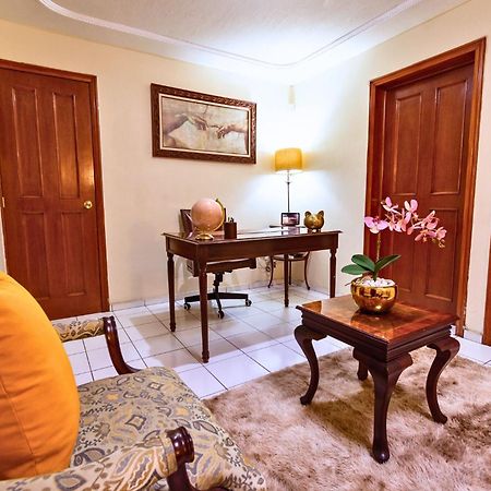 דירות גואדלחארה Casa Kinich מראה חיצוני תמונה
